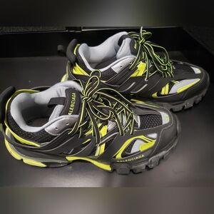 Balenciaga tracks S O L D!!!! Do Not Buy!!
